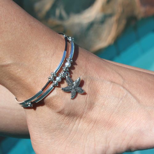 Lucy anklet Nat Black Cross Starfish Charm