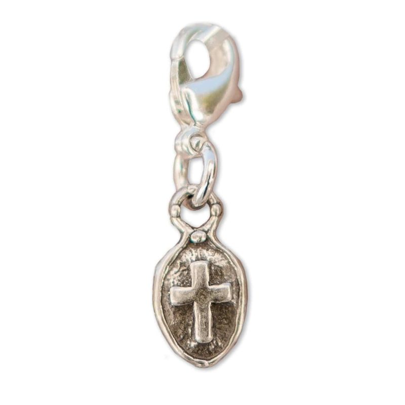 Untitled 1PetiteSterlingSilverOvalCrossCharm