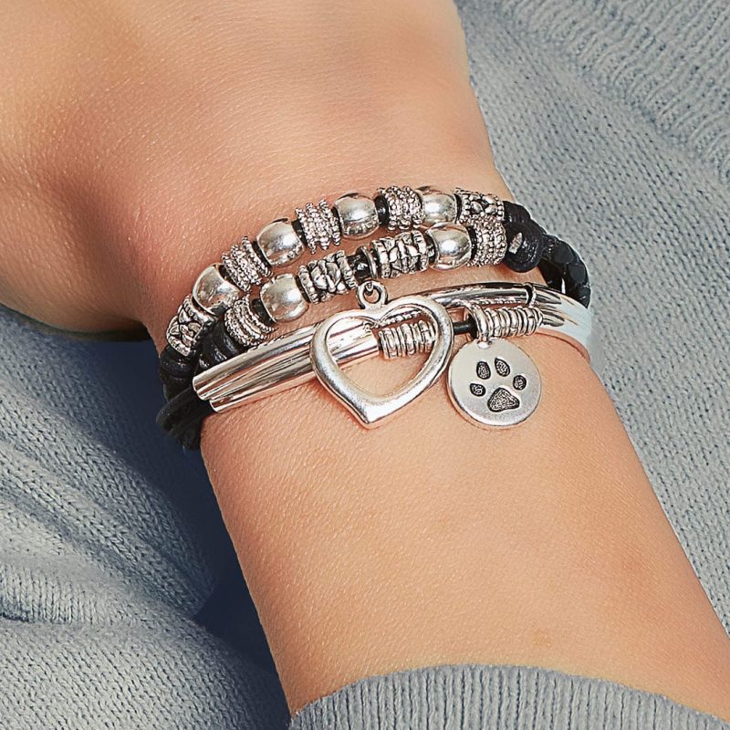 Zoe silver Bracelet w XL Open Heart w Jovial w Paw charm neutral