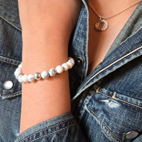 howlite bead bracelet w sterling silver bead w sterling silver necklace and denim outfit